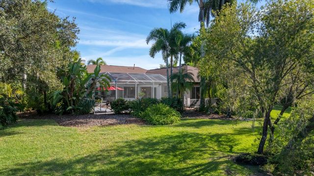 9979 CHERRY HILLS AVENUE CIRCLE, Bradenton, FL 34202