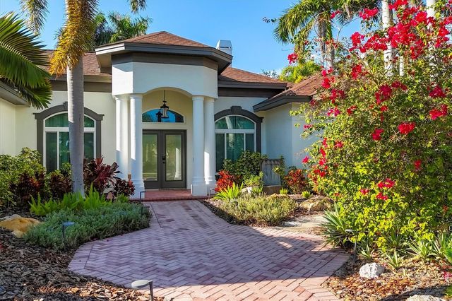 9979 CHERRY HILLS AVENUE CIRCLE, Bradenton, FL 34202