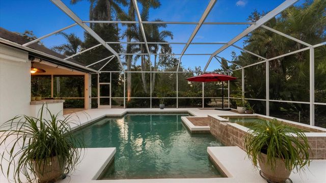 9979 CHERRY HILLS AVENUE CIRCLE, Bradenton, FL 34202