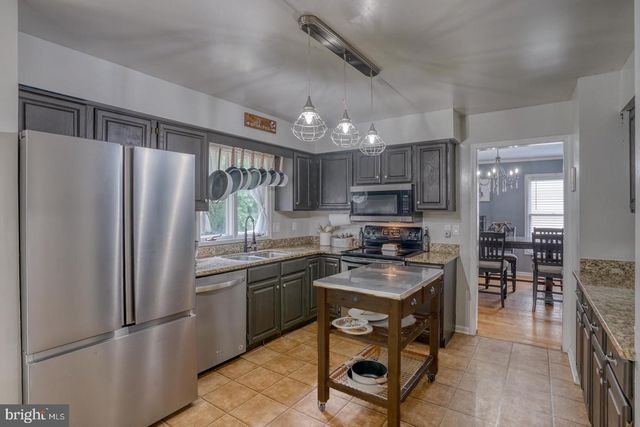 224 MEADOW DR, Dover, DE 19904