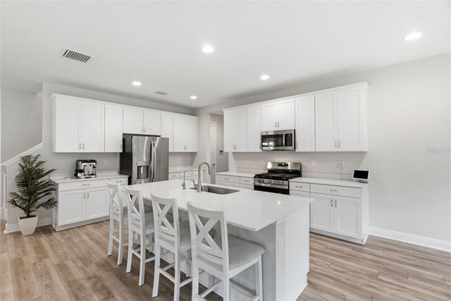 14759 GALLOP RUN DRIVE, Lithia, FL 33547