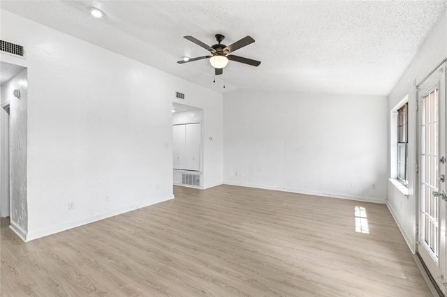 21107 Highland Lake DR 3, Lago Vista, TX 78645