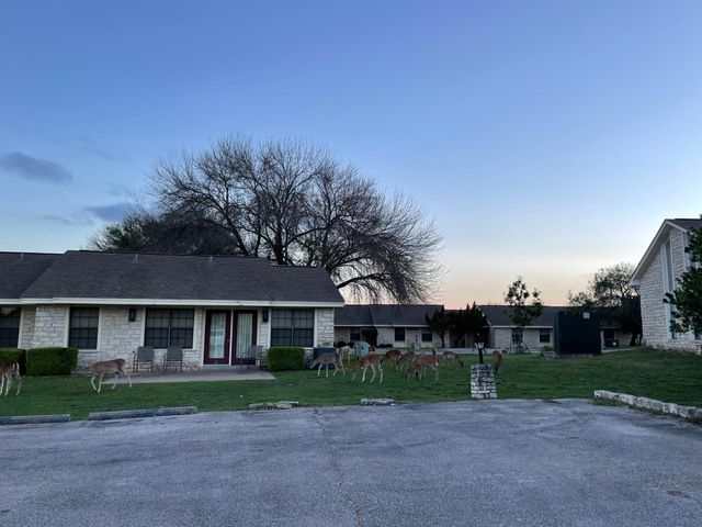 21107 Highland Lake DR 3, Lago Vista, TX 78645