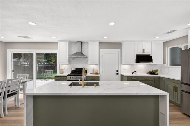 2831 Monroe Street, Santa Clara, CA 95051