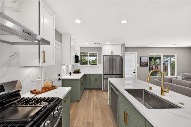 2831 Monroe Street, Santa Clara, CA 95051