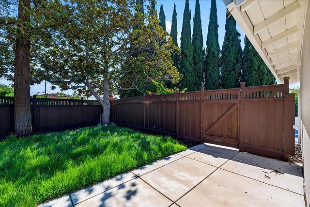 2831 Monroe Street, Santa Clara, CA 95051