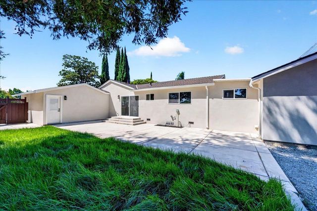 2831 Monroe Street, Santa Clara, CA 95051