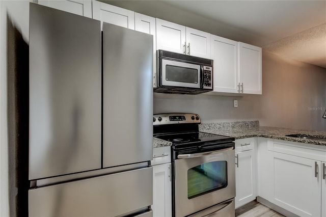 5023 TERRACE PALMS CIRCLE 201, Tampa, FL 33617