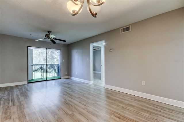 5023 TERRACE PALMS CIRCLE 201, Tampa, FL 33617