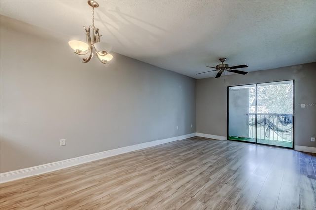 5023 TERRACE PALMS CIRCLE 201, Tampa, FL 33617