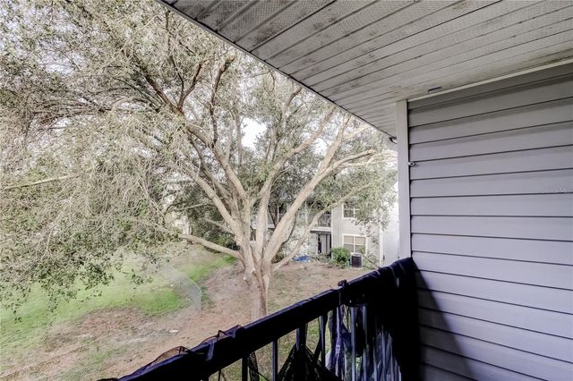 5023 TERRACE PALMS CIRCLE 201, Tampa, FL 33617