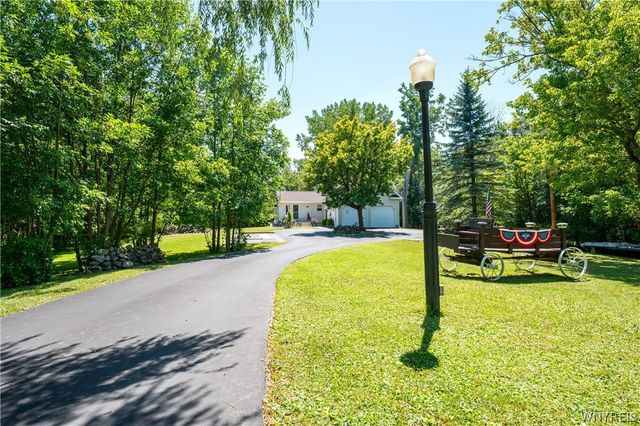 1363 Losson Road, Cheektowaga, NY 14043