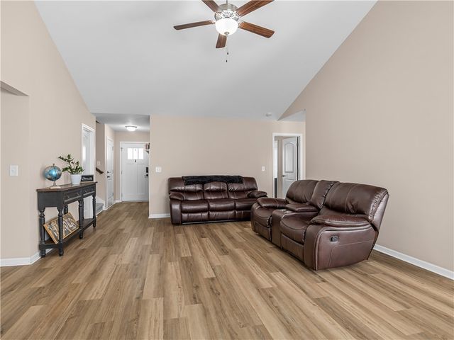 2520 Linmar Circle, Anderson, SC 29621