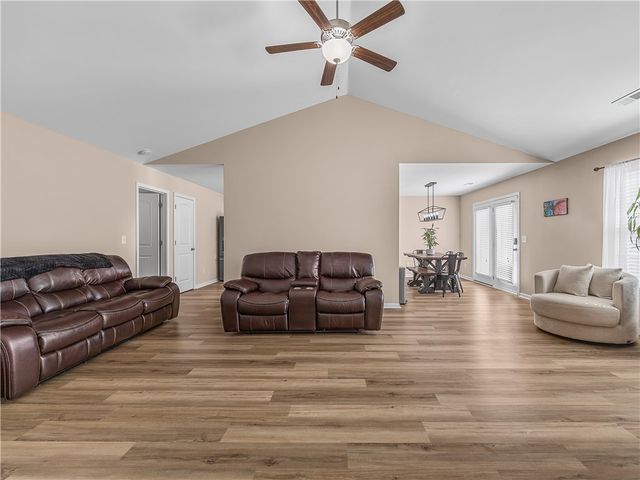 2520 Linmar Circle, Anderson, SC 29621