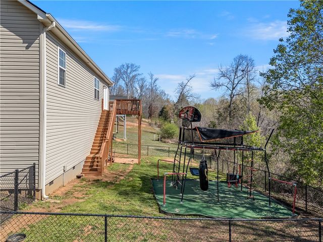 2520 Linmar Circle, Anderson, SC 29621