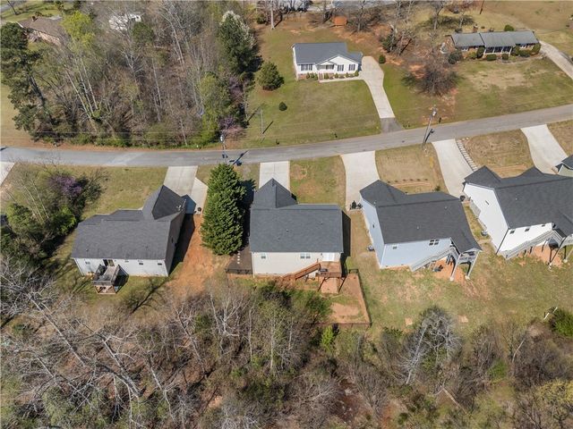 2520 Linmar Circle, Anderson, SC 29621