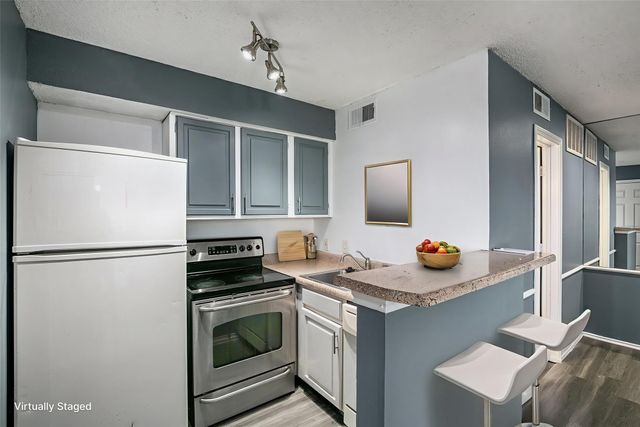 2311 Balsam Drive H307, Arlington, TX 76006