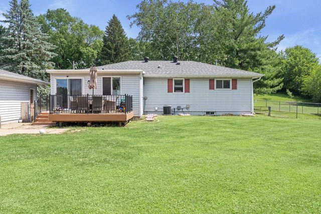 734 Juline WAY, Onalaska, WI 54650