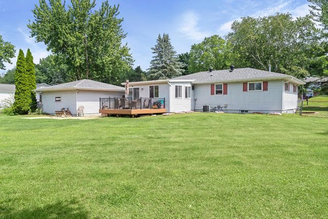 734 Juline WAY, Onalaska, WI 54650