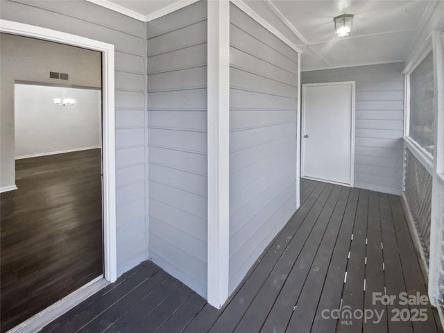 6041 Pinebark Court, Charlotte, NC 28212