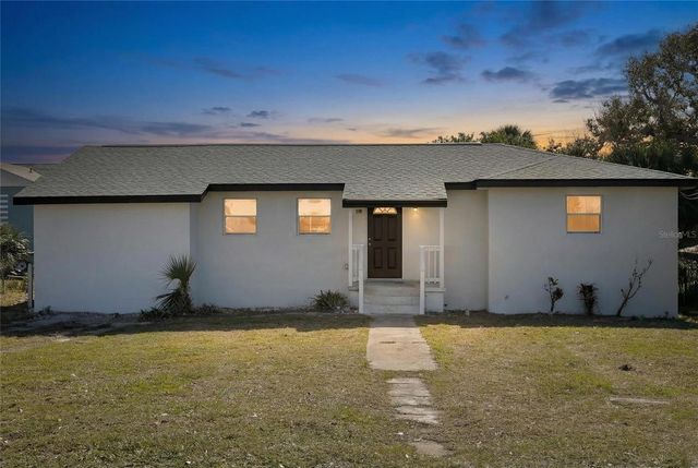 208 BONNER AVENUE, Daytona Beach, FL 32118