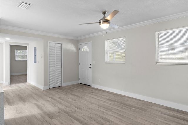 208 BONNER AVENUE, Daytona Beach, FL 32118