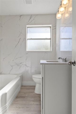 208 BONNER AVENUE, Daytona Beach, FL 32118