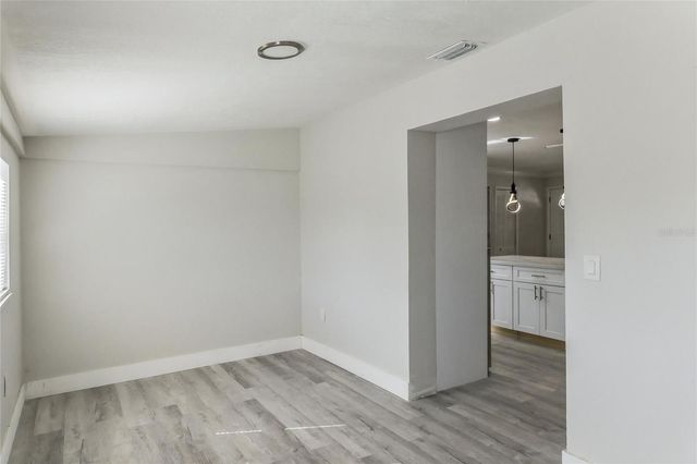 208 BONNER AVENUE, Daytona Beach, FL 32118