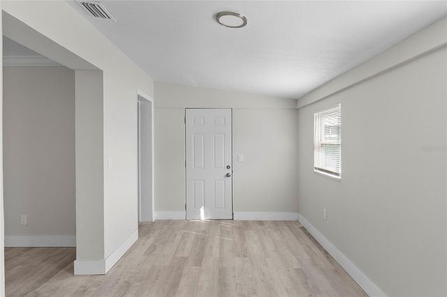 208 BONNER AVENUE, Daytona Beach, FL 32118