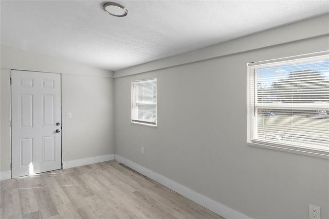 208 BONNER AVENUE, Daytona Beach, FL 32118