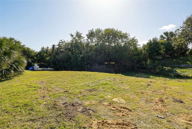 208 BONNER AVENUE, Daytona Beach, FL 32118