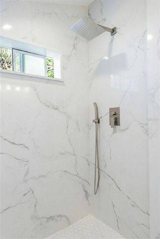 208 BONNER AVENUE, Daytona Beach, FL 32118