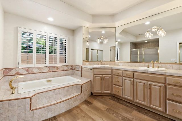 9510 Upper Valley Rd, Auburn, CA 95602
