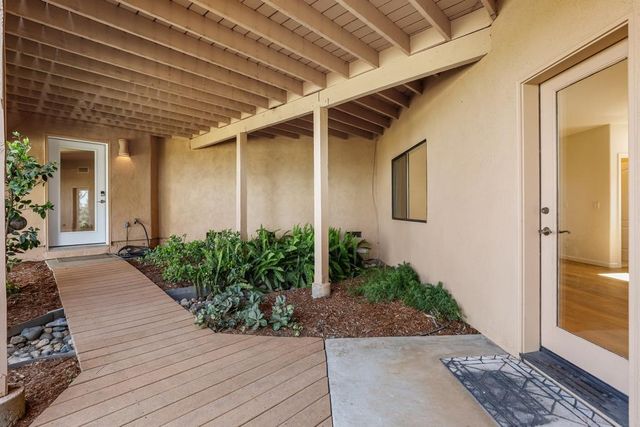 9510 Upper Valley Rd, Auburn, CA 95602