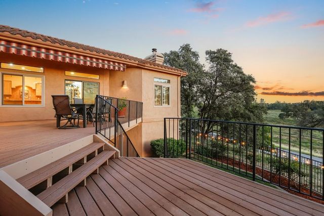 9510 Upper Valley Rd, Auburn, CA 95602