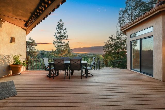 9510 Upper Valley Rd, Auburn, CA 95602