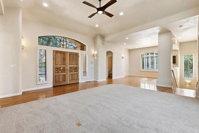 9510 Upper Valley Rd, Auburn, CA 95602