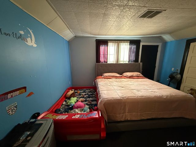 74 George Street, Bristol, CT 06010