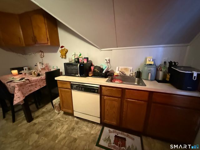 74 George Street, Bristol, CT 06010