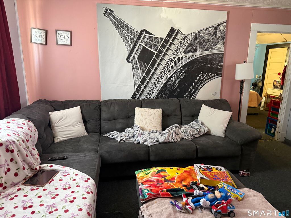 74 George Street, Bristol, CT 06010