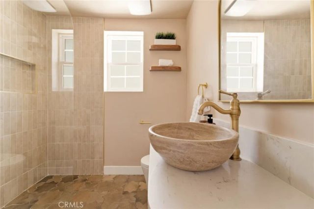5136 Rockland, Los Angeles, CA 90041
