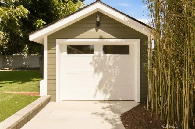 5136 Rockland, Los Angeles, CA 90041