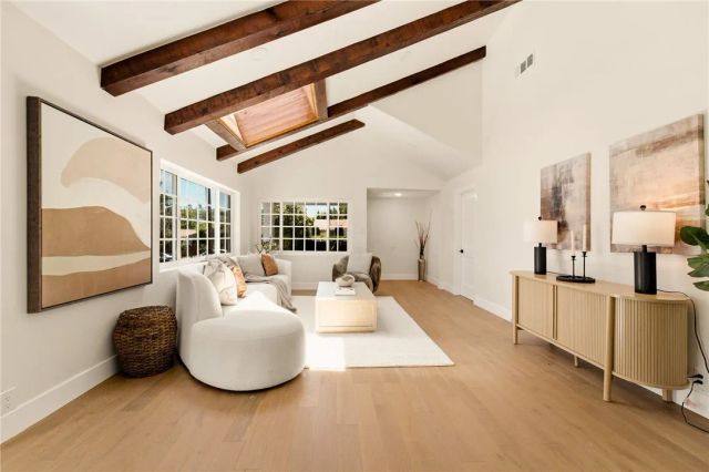 5136 Rockland, Los Angeles, CA 90041