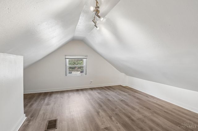 3601 Hillside Avenue, Cincinnati, OH 45204