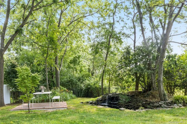 365 Rachels Road, Mattituck, NY 11952