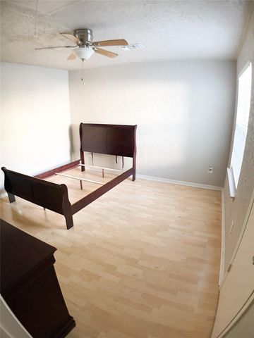 9809 Richmond Avenue F8, Houston, TX 77042