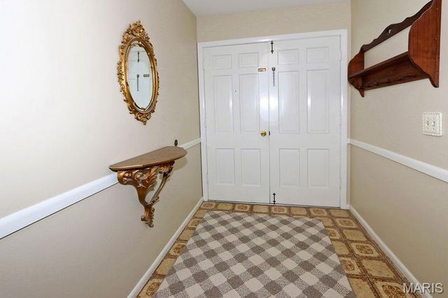 111 Green Acres Road, Bellefontaine Nghbrs, MO 63137
