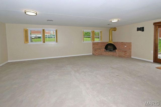 111 Green Acres Road, Bellefontaine Nghbrs, MO 63137