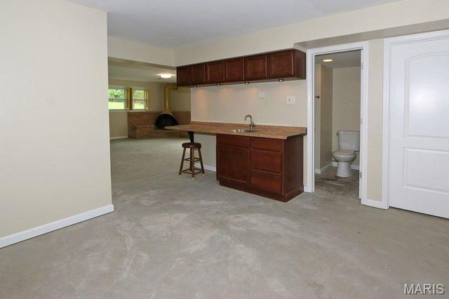 111 Green Acres Road, Bellefontaine Nghbrs, MO 63137