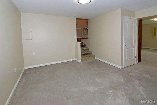 111 Green Acres Road, Bellefontaine Nghbrs, MO 63137
